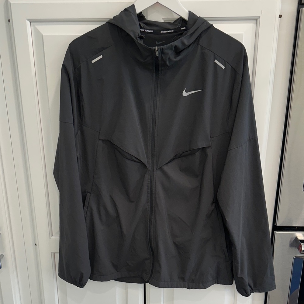 Nike Lightweight Jacket Men’s